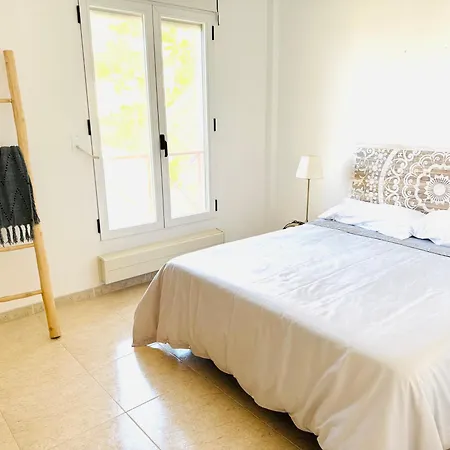 Villa Spacious In Hills