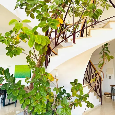 Вилла Spacious In Hills *